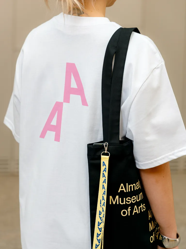 almatyportrait16.jpg