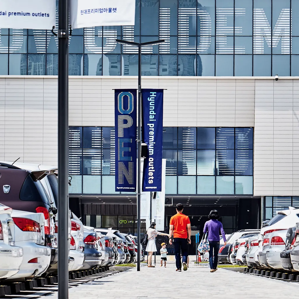 thonik_hyundai_premiumoutlet_mg_0482.jpg